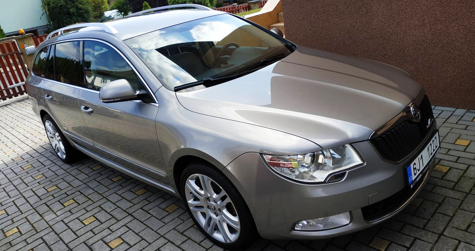 Škoda Superb II